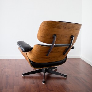 eames_lounge_chair_ottoman_herman_miller_model_670_671_back_dos_carré